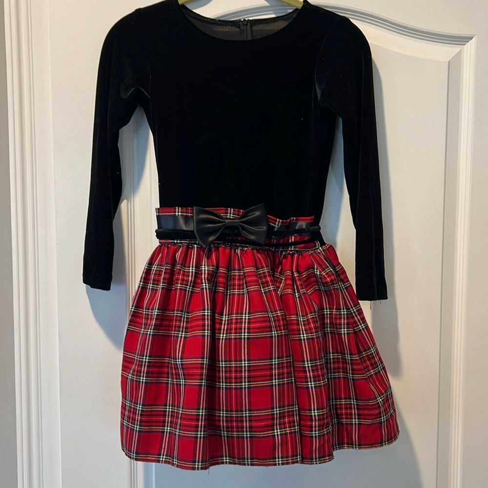 NWOT Girls Formal Dress
